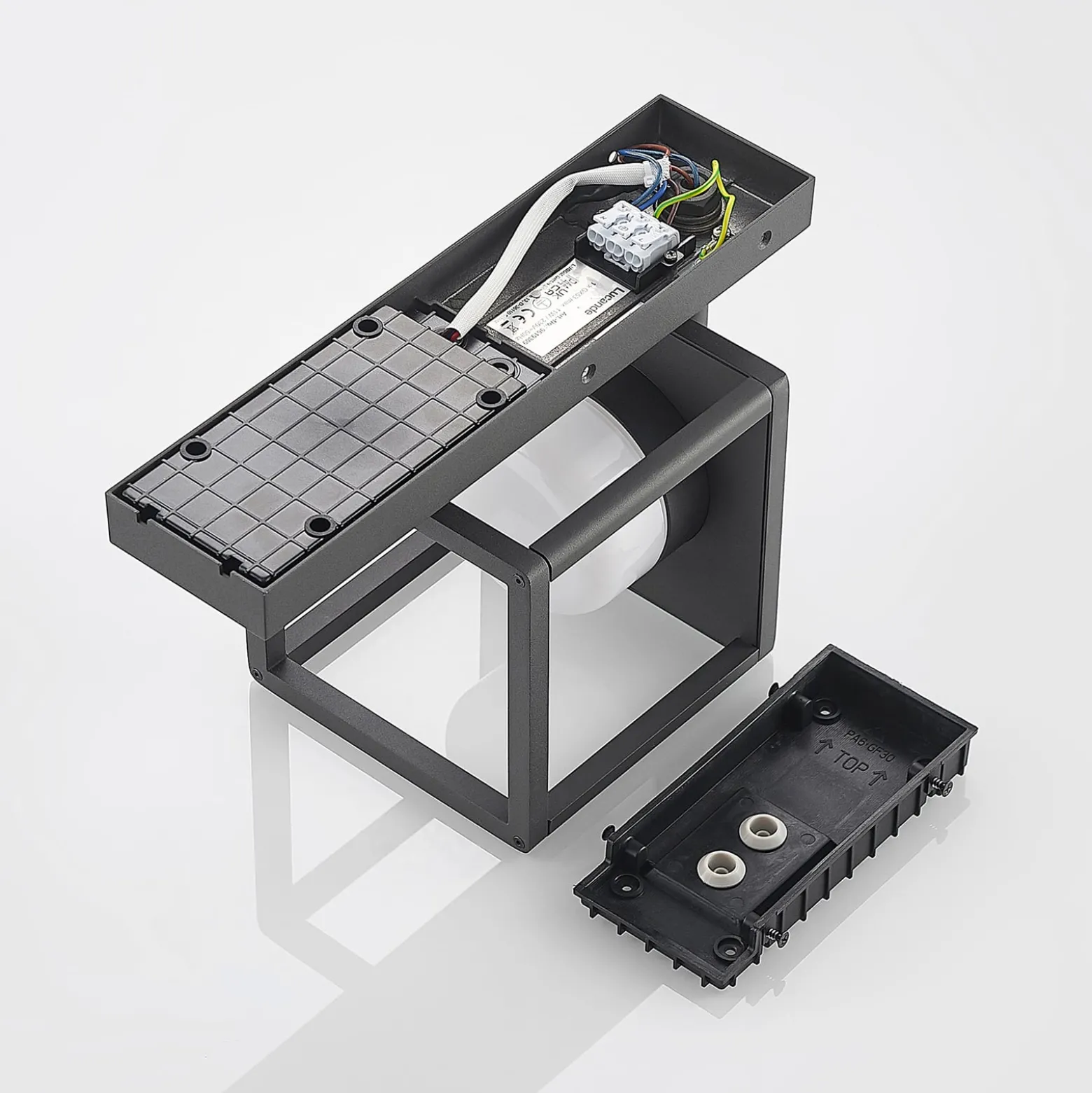 Lucande Außenwandlampe Timio, Downlight, Sensor, GX53, IP44