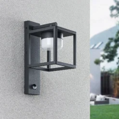 Lucande Außenwandlampe Timio, Downlight, Sensor, GX53, IP44