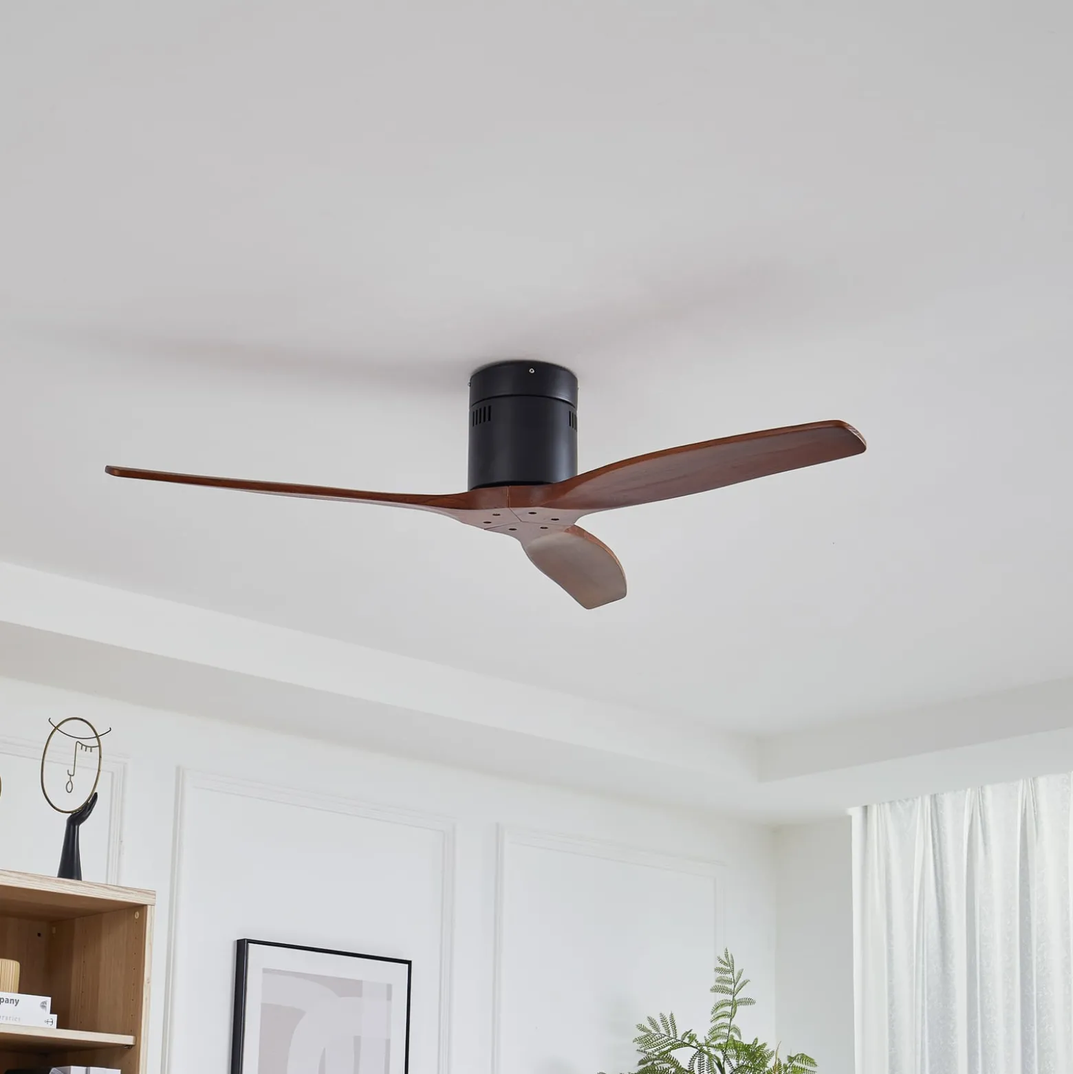 Lucande Deckenventilator Vindur, schwarz, Holz, DC, leise