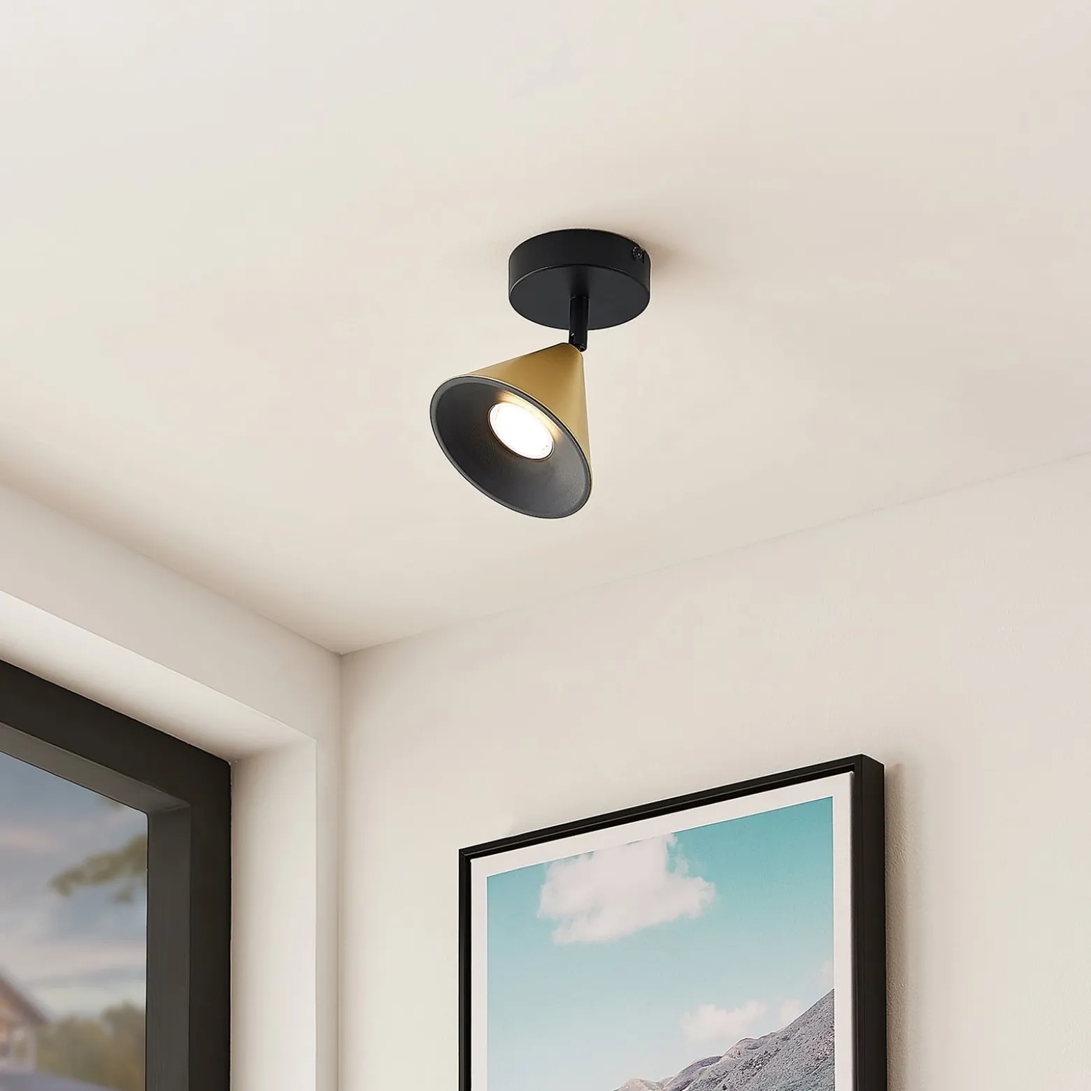 Lucande Kartio Deckenlampe, 1-fl.,neigbar, messing