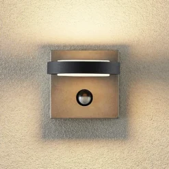 Lucande LED-Außenwandlampe Belna, Beton, Sensor, IP54