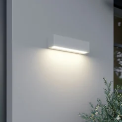Lucande LED-Außenwandleuchte Lengo, 25cm, weiß, down, 3000K
