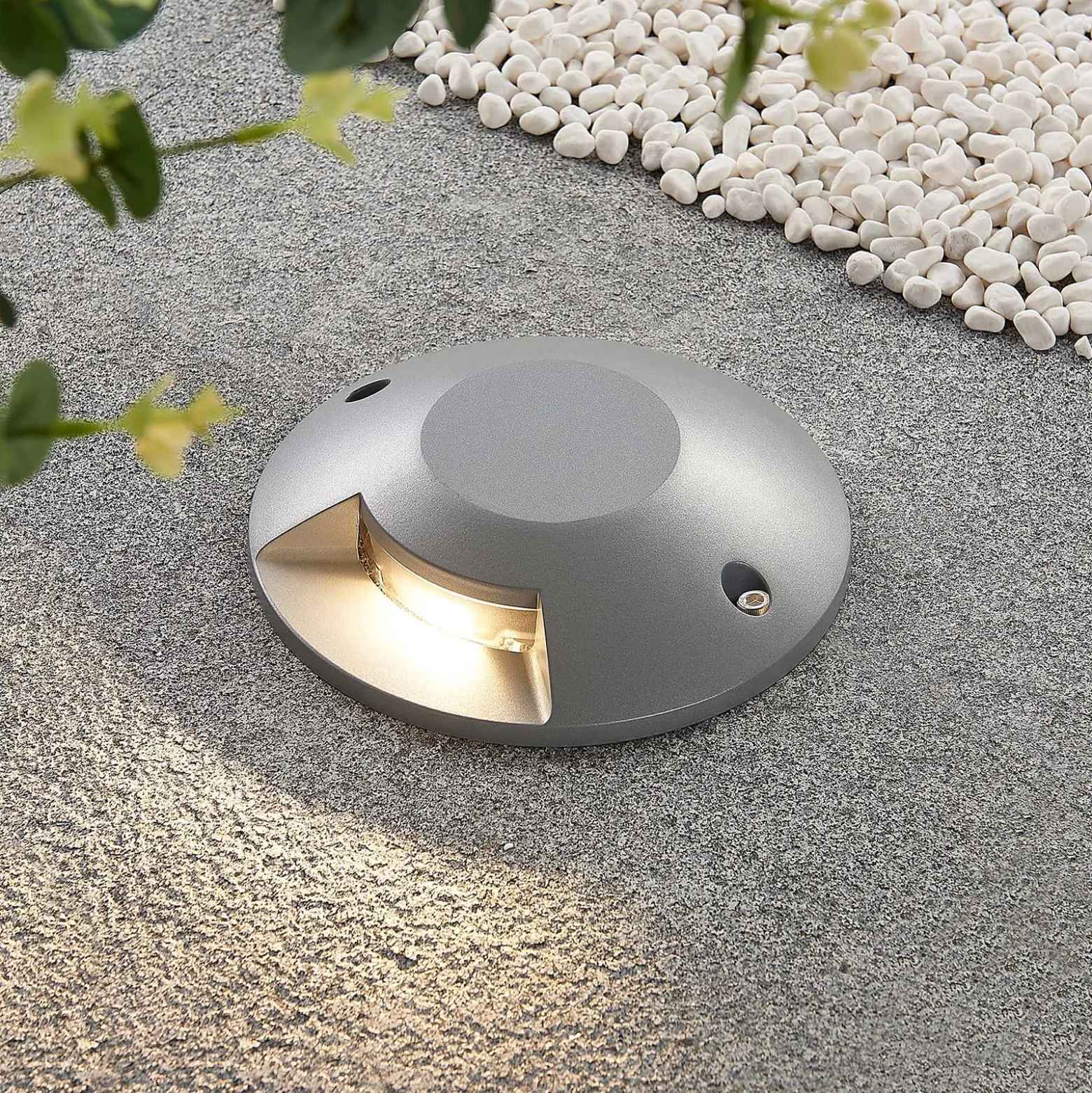 Lucande LED-Bodenstrahler Jeffrey, silber, 1 Lichtaustritt