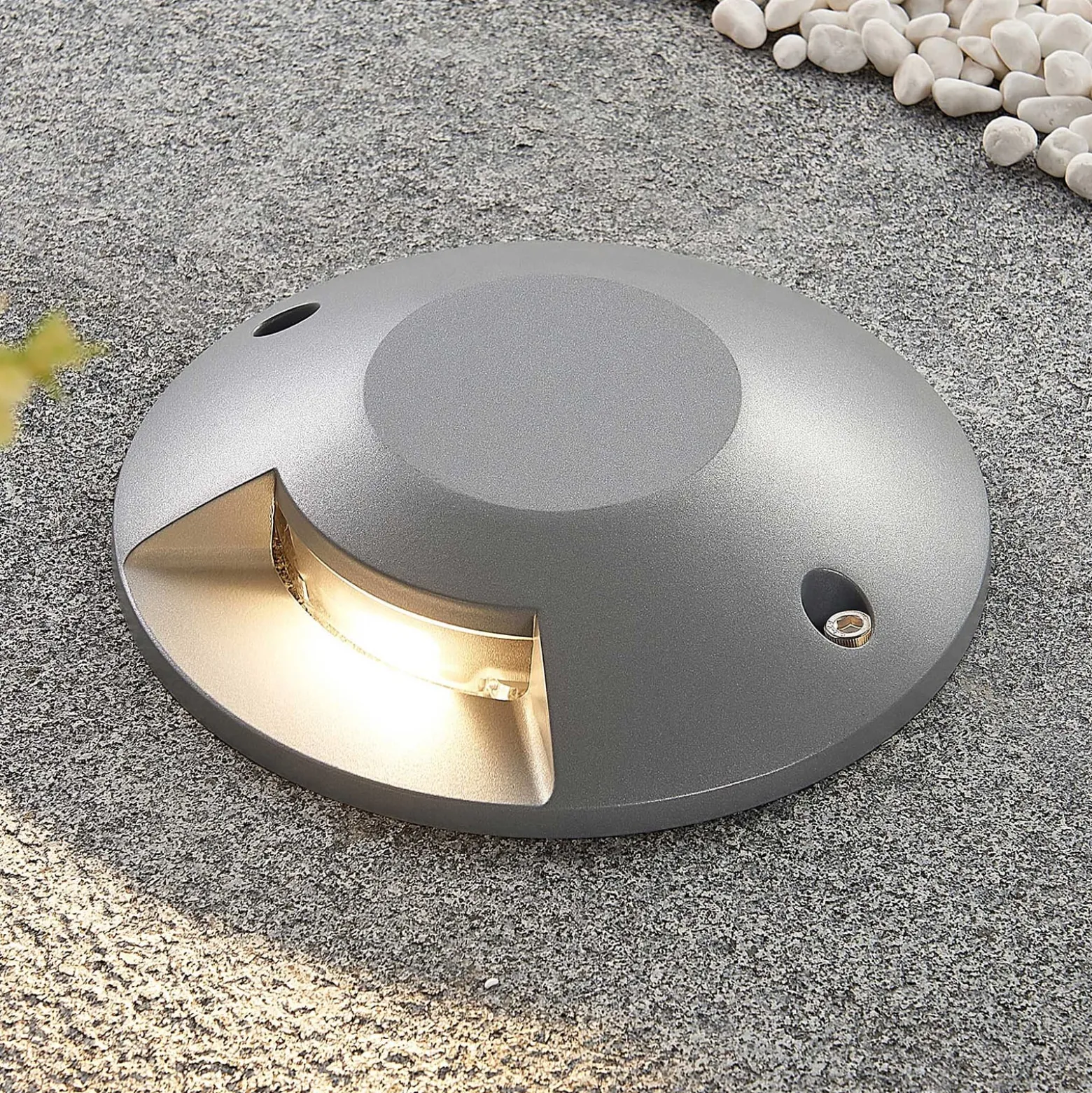 Lucande LED-Bodenstrahler Jeffrey, silber, 1 Lichtaustritt