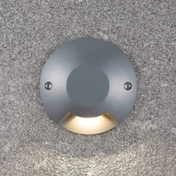 Lucande LED-Bodenstrahler Jeffrey, silber, 1 Lichtaustritt