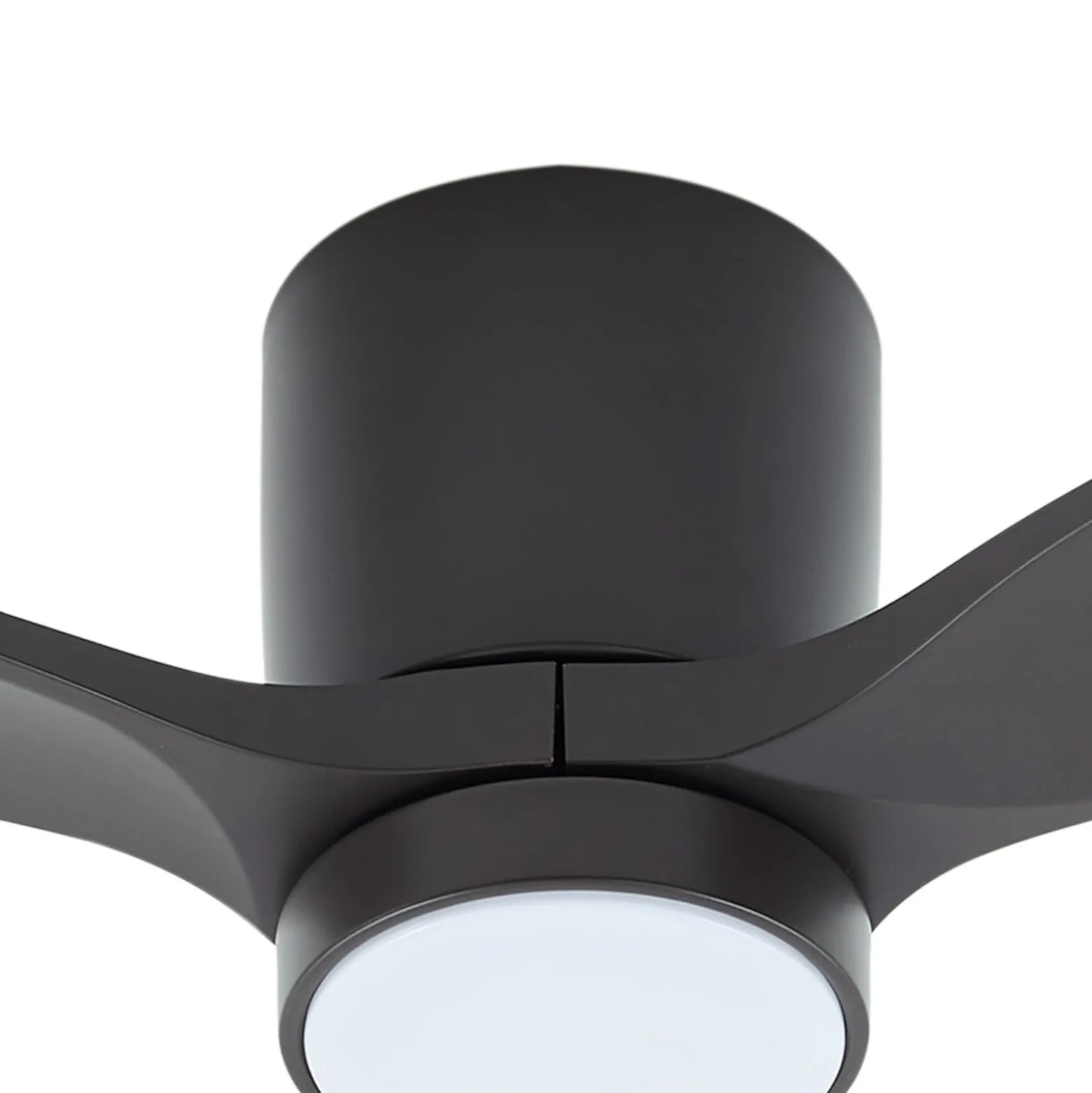 Lucande LED-Deckenventilator Sorin, schwarz, DC, leise, IP44
