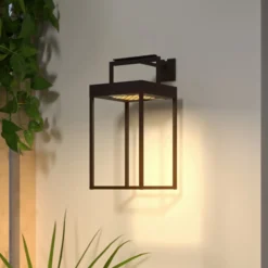 Lucande LED-Solarleuchte Lynzy, 38cm, schwarz, Metall, IP65