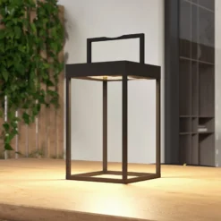 Lucande LED-Solarleuchte Lynzy, 38cm, schwarz, Metall, IP65