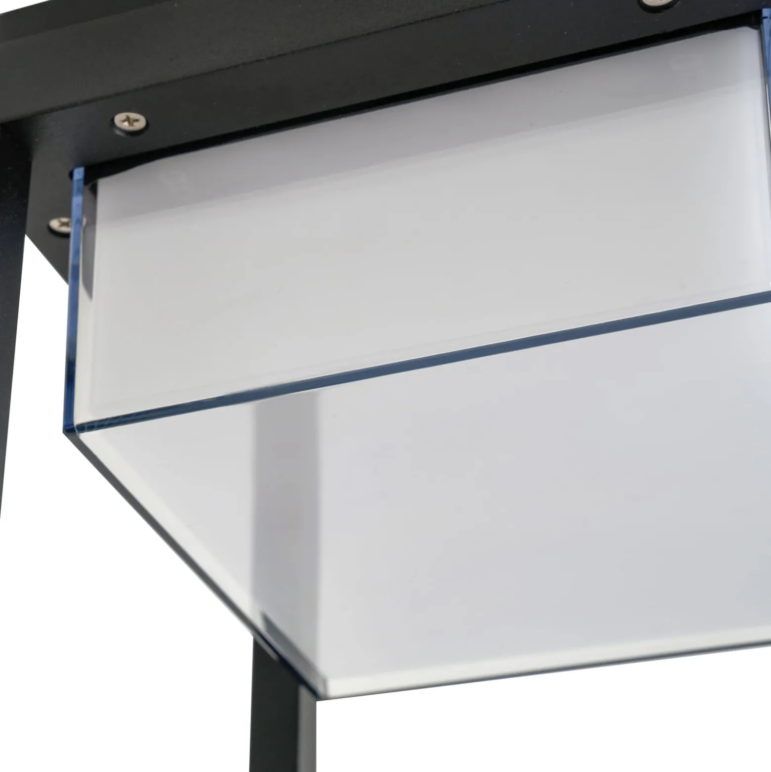 Lucande LED-Solartischlampe Tilena, eckig, schwarz, dimmbar