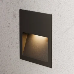 Lucande LED-Wandeinbauleuchte Loya, 11,5x11,5 cm, grau, IP54