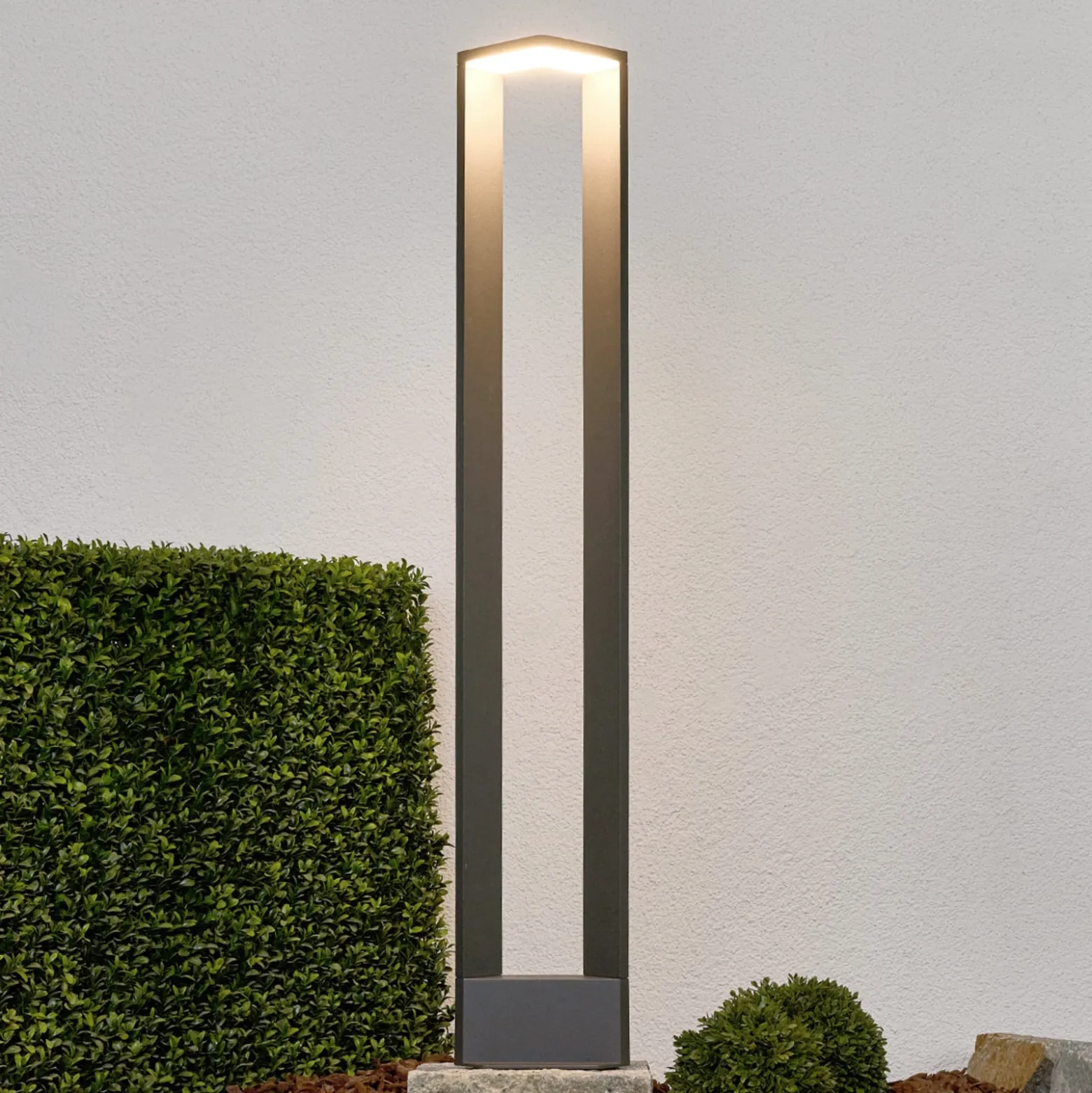 Lucande LED-Wegelampe Jeny, 100 cm, anthrazit, Aluminium