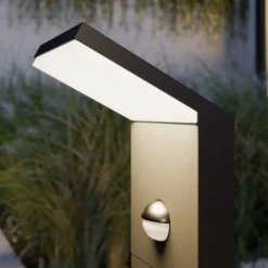 Lucande LED-Wegeleuchte Nevio, Sensor, 60cm, anthrazit