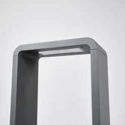 Lucande LED-Wegeleuchte Ninon, 80 cm, anthrazit, Metall