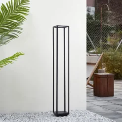Lucande LED-Wegeleuchte Thorvid, Höhe 120 cm, schwarz