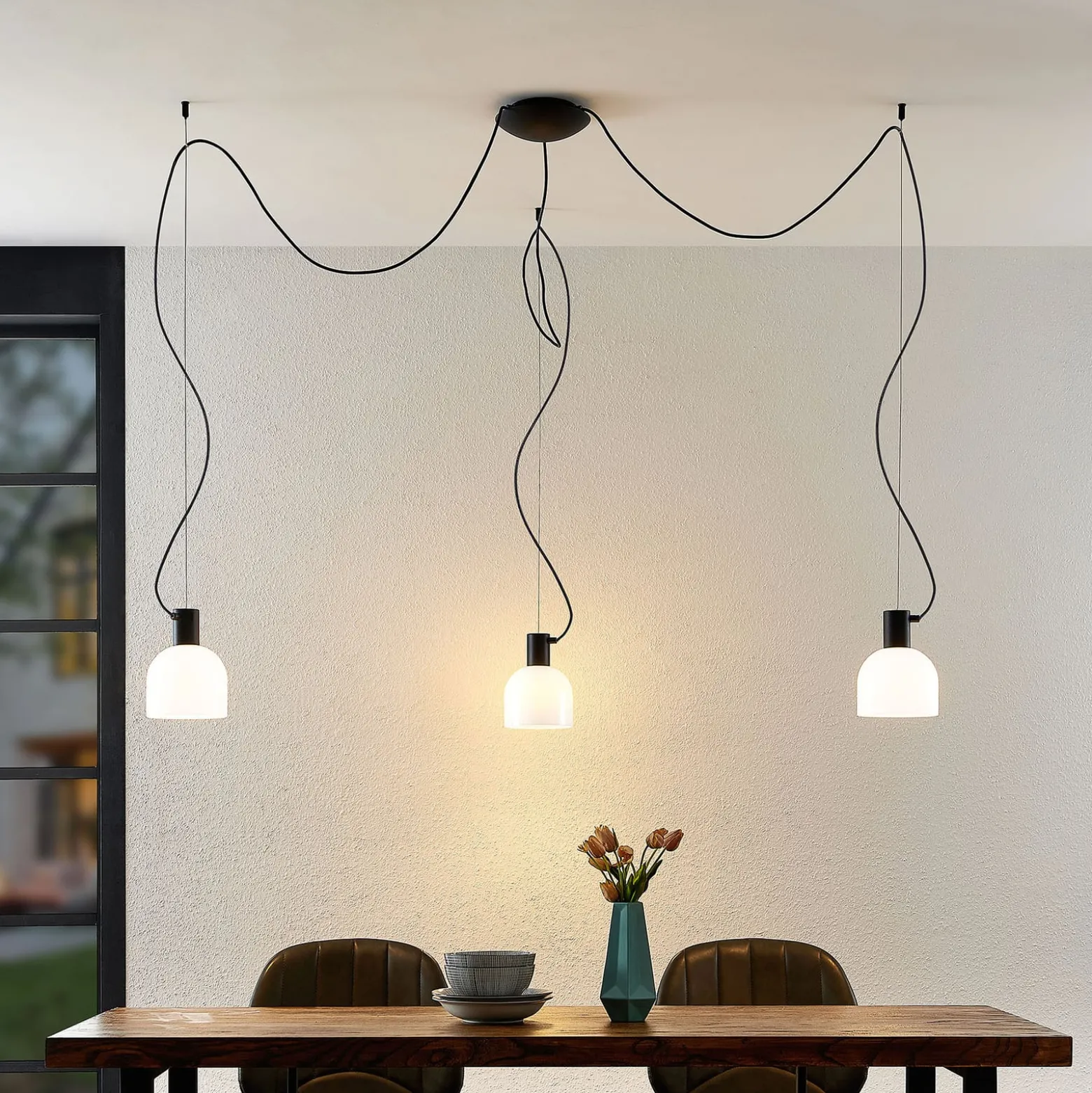 Lucande Serina Hängelampe, dreiflammig, Glas weiß