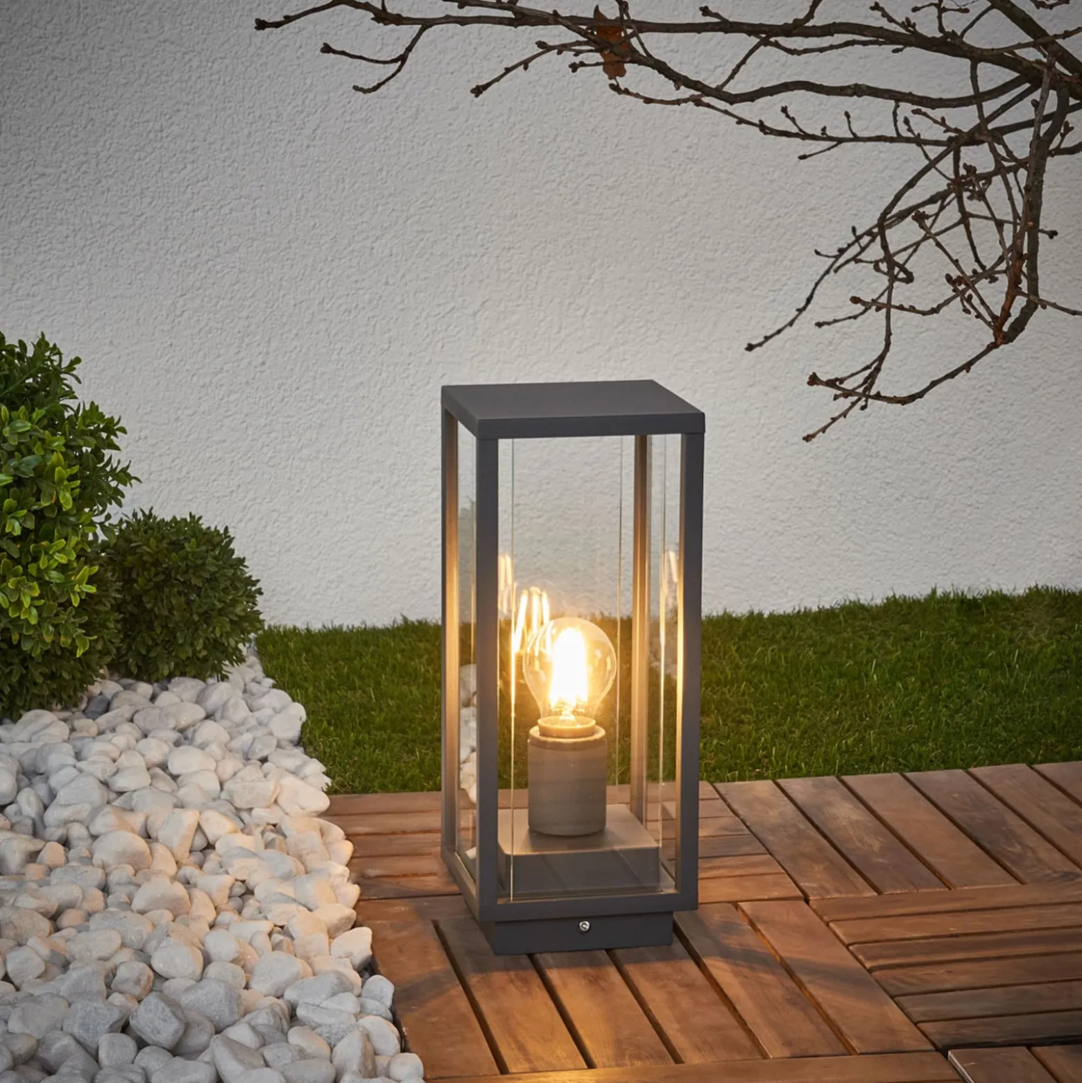 Lucande Sockelleuchte Annalea, 35 cm, anthrazit, IP54