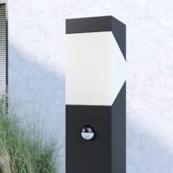 Lucande Wegeleuchte Kiran, 100 cm, Sensor, grau, IP44, E27