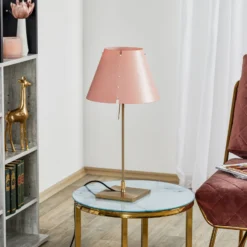 Luceplan Costanzina Tischlampe messing rosa