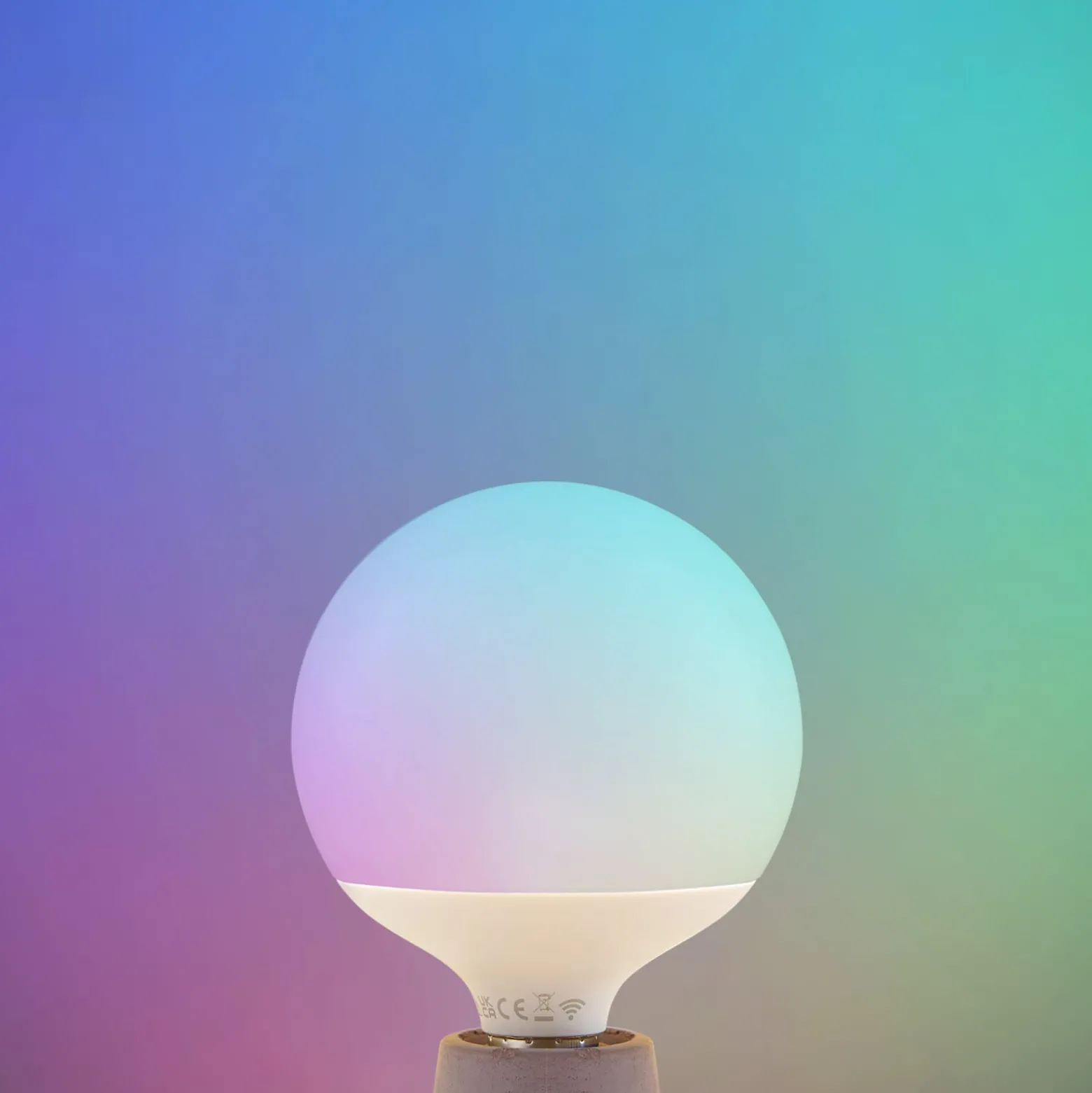 LUUMR Smart LED, E27, G125, 9W, RGB, Tuya, WLAN, matt, CCT