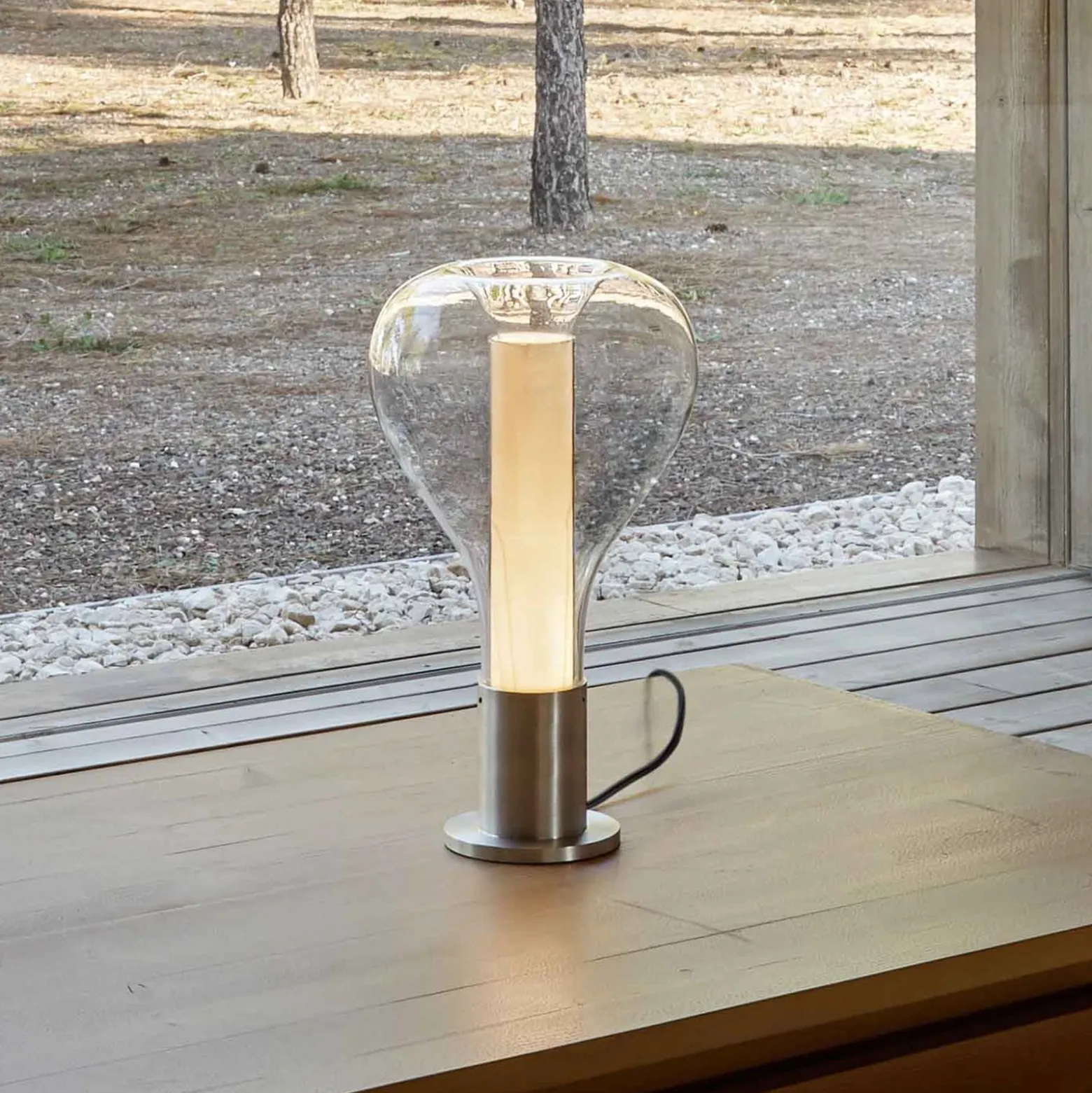 LZF Eris LED-Tischlampe Glas aluminium/elfenbein