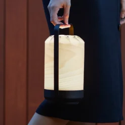 LZF Mini Chou LED-Tischleuchte Akku, elfenbein