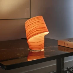 LZF Tiny Tischleuchte, rosé, Höhe 22,5 cm, Holzfurnier