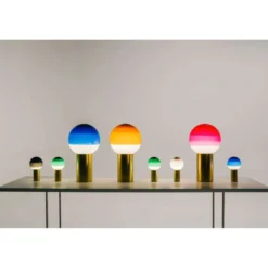 MARSET Akku-Tischlampe Dipping Light, grün/messing