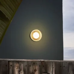 MARSET LED-Außenwandlampe Roc, Ø 14 cm, weiß/transluzent