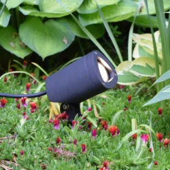 Megatron LED-Erdspieß-Strahler Gartia M 7,5 W