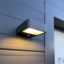 Megatron Wandia LED-Solarwandleuchte, Sensor
