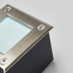 Moderne LED-Bodeneinbauleuchte LED-18, IP67