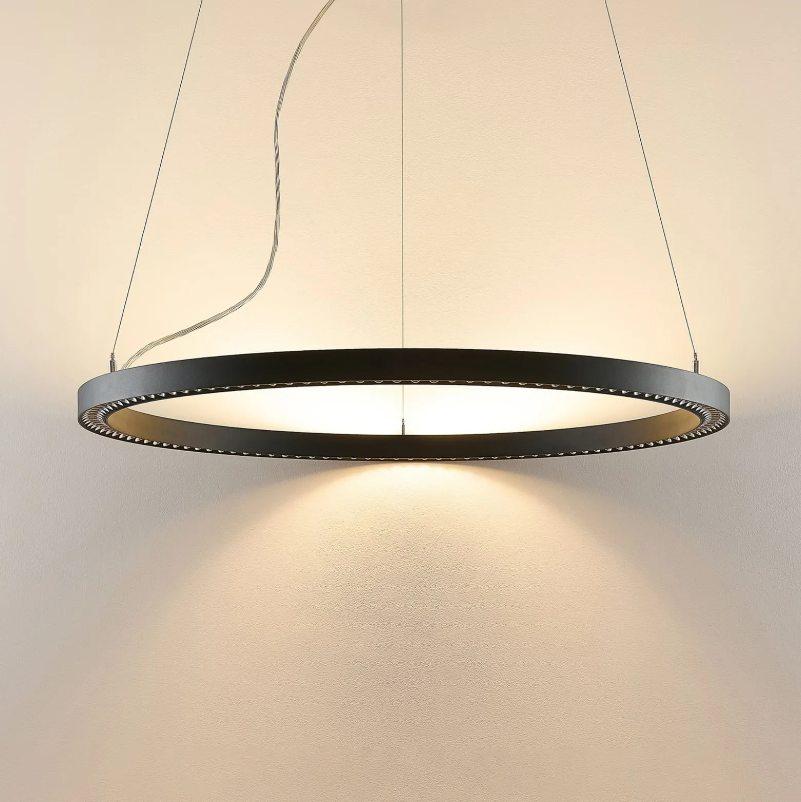 Molto Luce LED-Hängelampe Perfora Pro, schwarz, Ø 90,5 cm