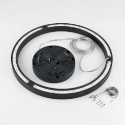 Molto Luce LED-Hängelampe Perfora Pro, schwarz, Ø 60,5 cm