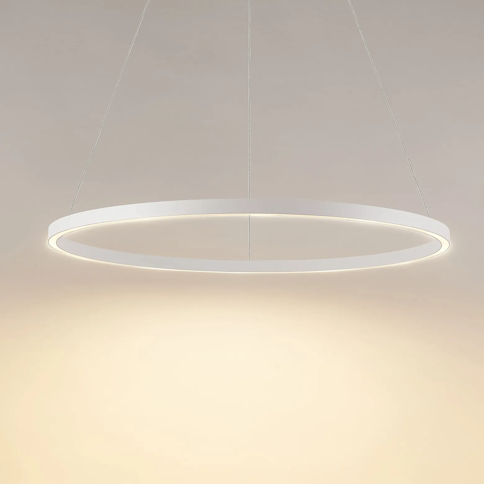 Molto Luce LED-Hängelampe Perfora, weiß, Ø 90 cm, Aluminium