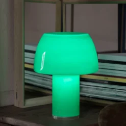 Nemo LED-Akku-Tischleuchte Lorosae, grün, Glas, IP54, USB