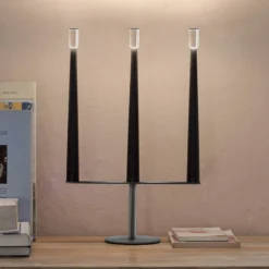 Nemo LED-Akku-Tischleuchte Sorrento, schwarz, 3-flammig, USB