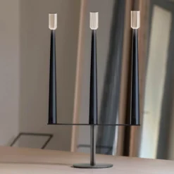 Nemo LED-Akku-Tischleuchte Sorrento, schwarz, 3-flammig, USB
