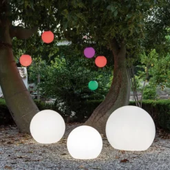 Newgarden Buly LED-Solarleuchte Kugel IP65, Ø 60cm