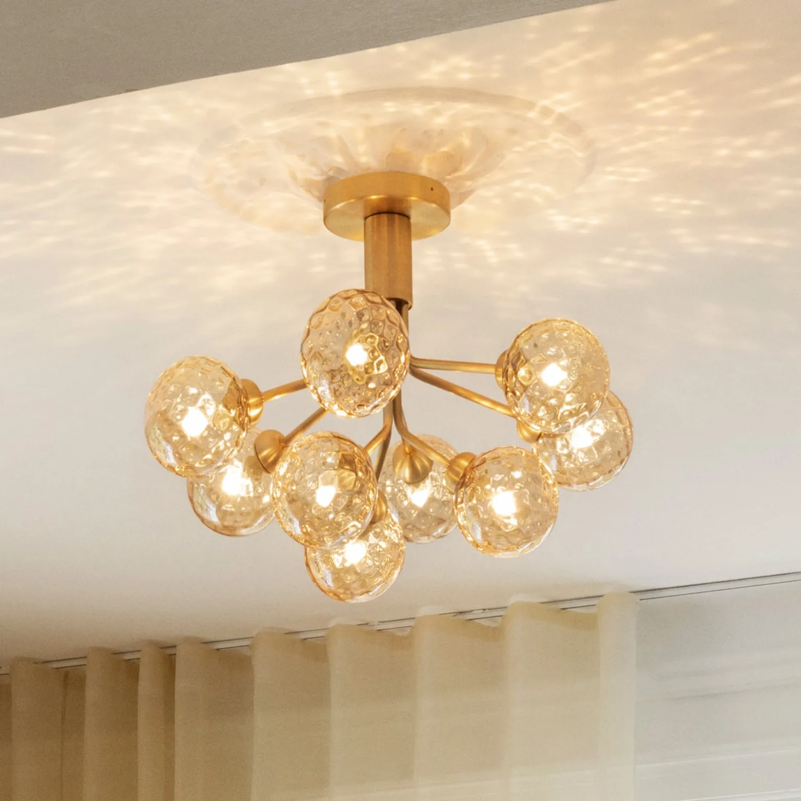 Nuura Deckenlampe Apiales 9, Ø 60 cm, messing-/goldfarben