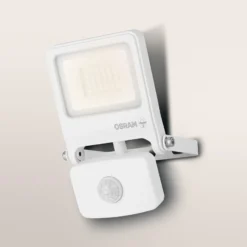 OSRAM Außenstrahler ENDURA FLOOD, weiß, Sensor 20 W 830 IP44