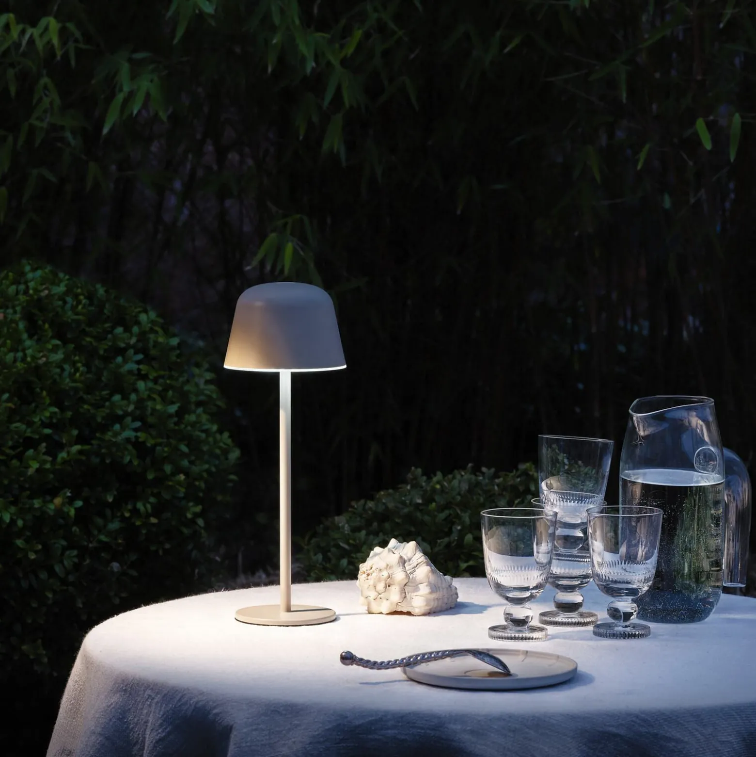 OSRAM LED-Akku-Tischlampe ENDURA STYLE, beige 30 cm IP44 CCT