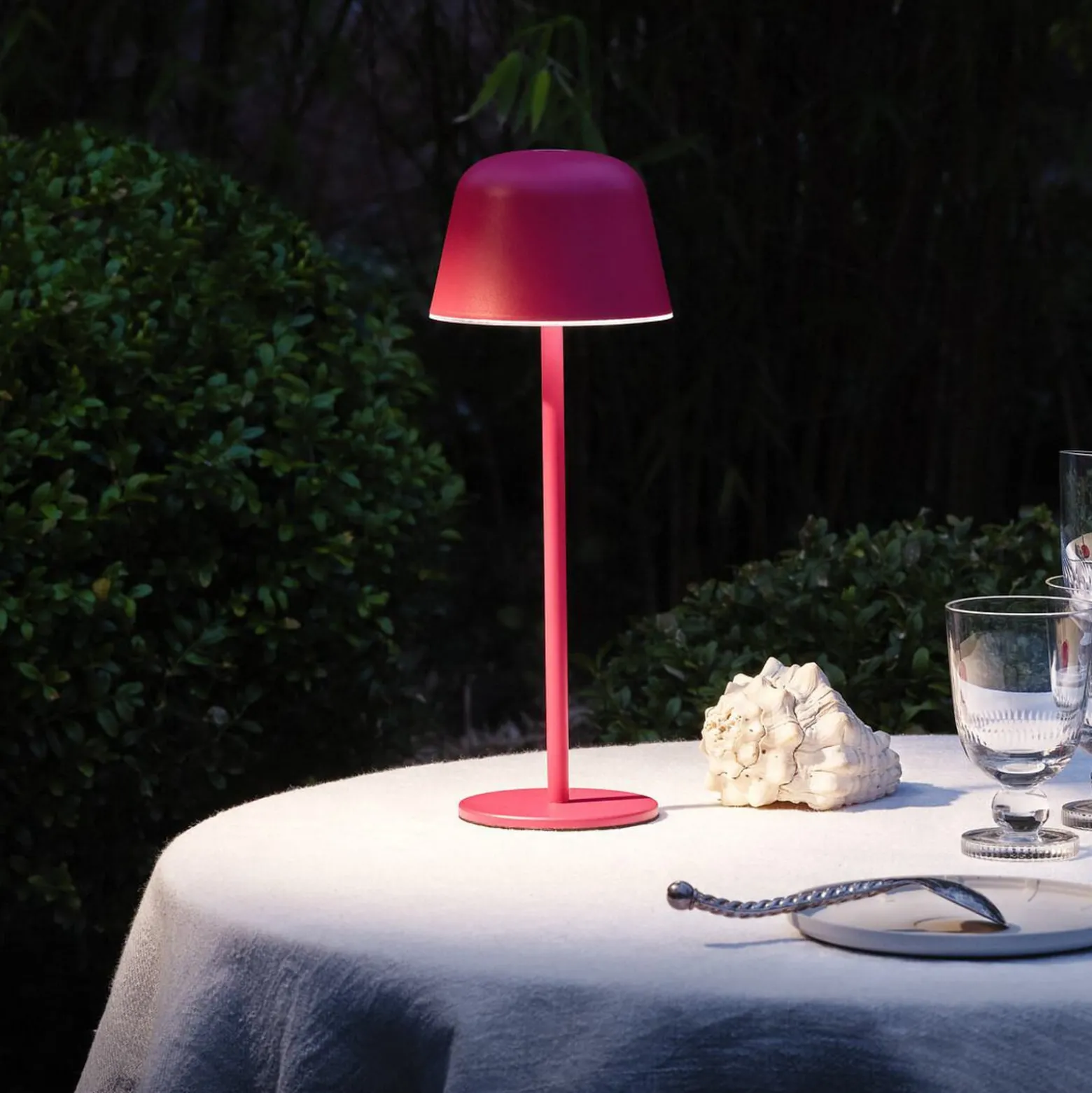 OSRAM LED-Akku-Tischlampe ENDURA STYLE magenta 30cm IP44 CCT