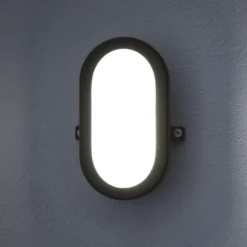OSRAM LED-Außenwandlampe BULKHEAD schwarz 6W Kunststoff IP54