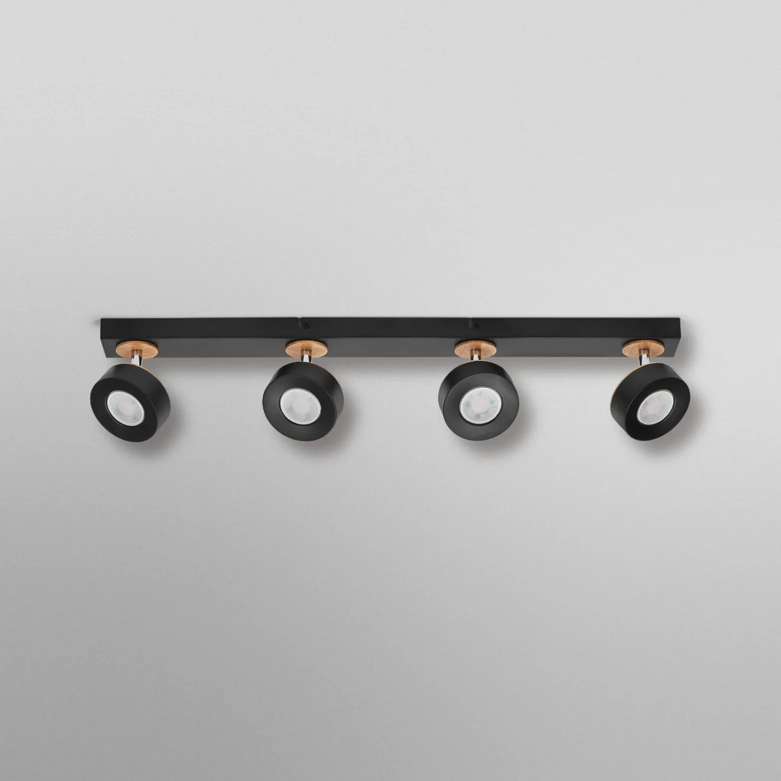 OSRAM LED-Deckenstrahler PLUTO, schwarz, 4 Spots, 3.000 K