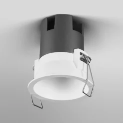 OSRAM LED-Einbauspot TWIST, weiß/weiß, 830, Ø 7 cm, Metall