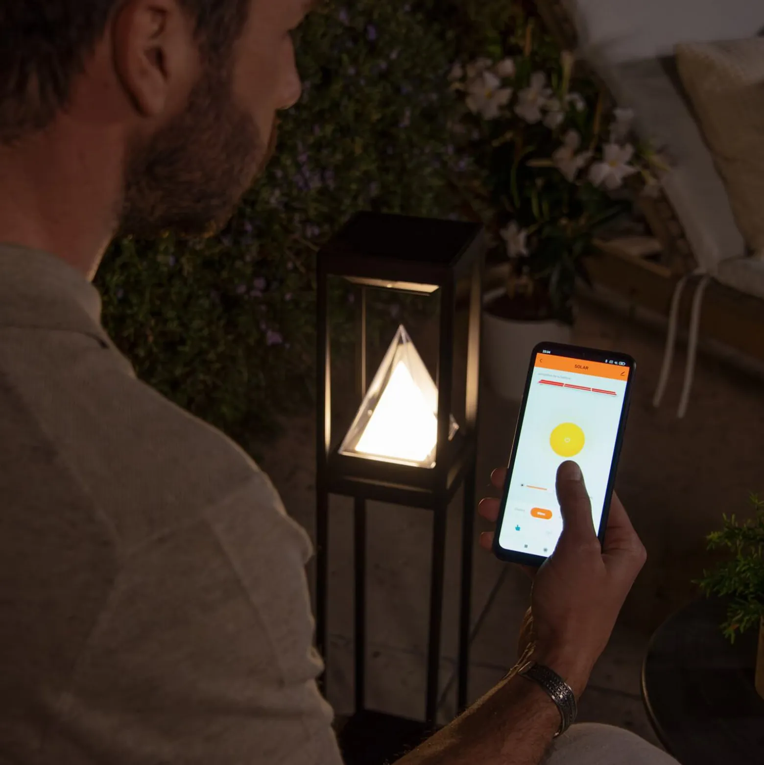 OSRAM SMART+ LED-Solar-Wegeleuchte ALPS, schwarz Sensor IP44