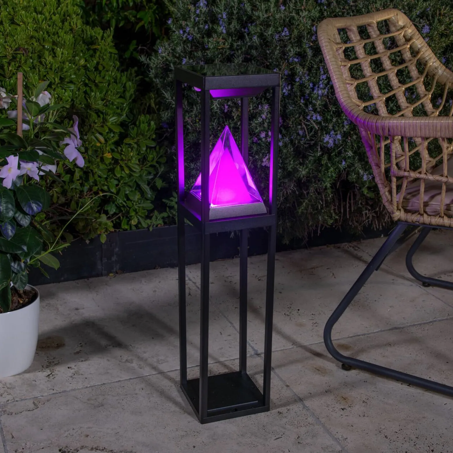 OSRAM SMART+ LED-Solar-Wegeleuchte ALPS, schwarz Sensor IP44