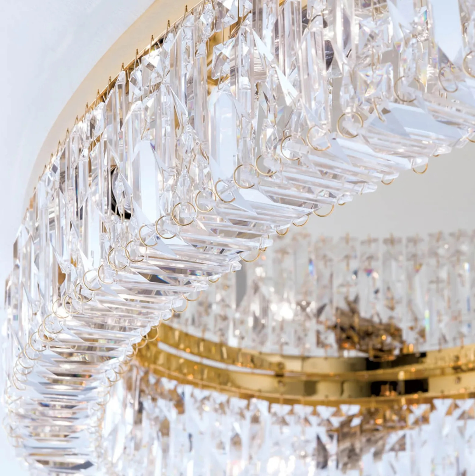 Ovale Premium-Deckenleuchte Ring mit Kristallen