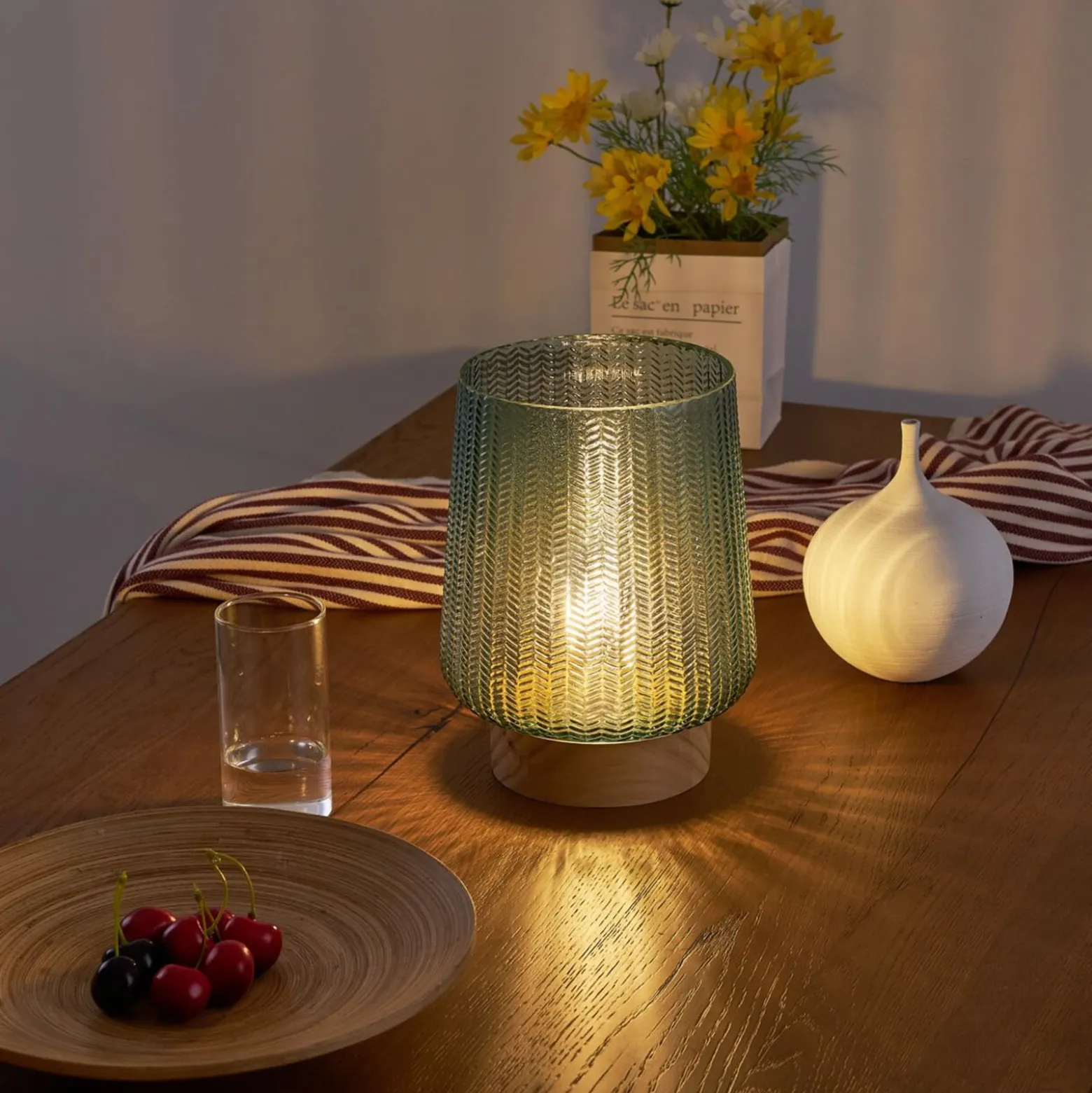 Pauleen Pretty Glamour E27-LED türkis Holzfuß