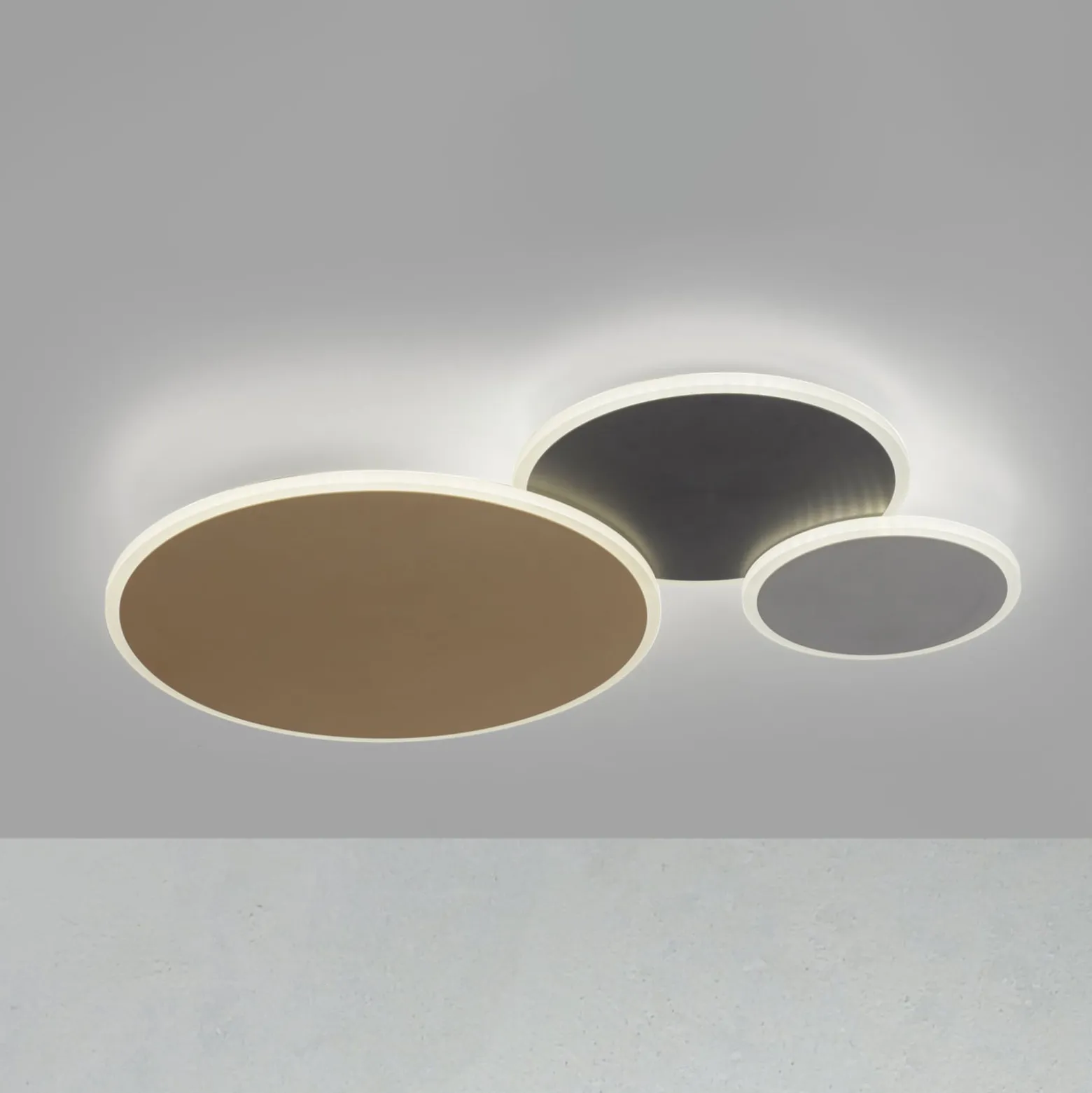 Paul Neuhaus Q-Piato LED-Deckenleuchte dreiflammig